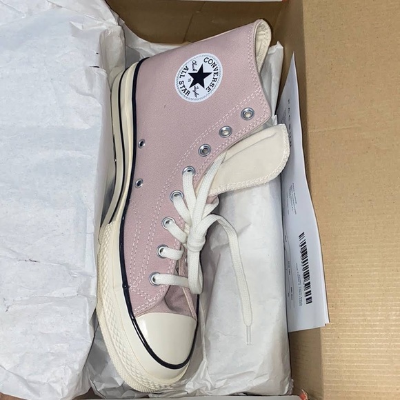 Brand New Converse Chuck 70 High Top Sneaker - Picture 3 of 3